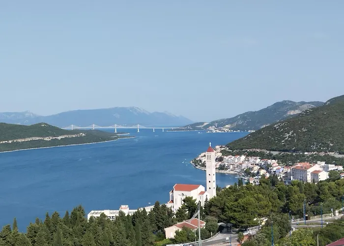 アパート Intrada